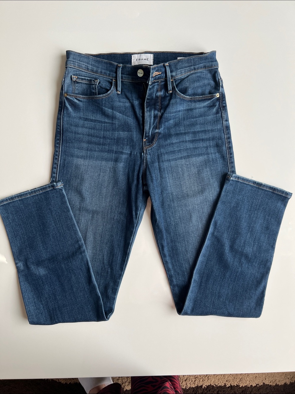 Frame Denim Le Sylvie Slender Straight Jeans